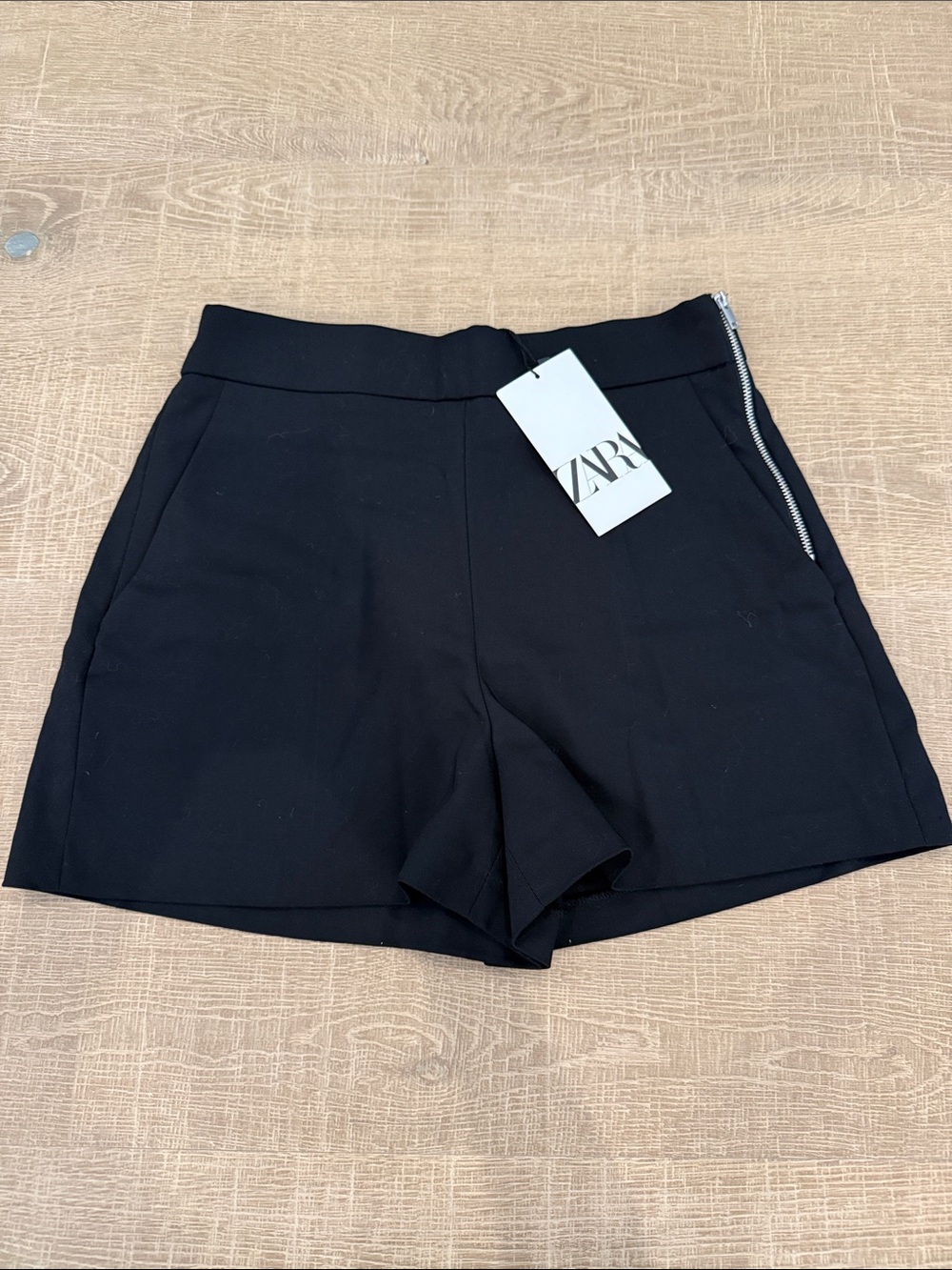 Zara Black High-Waist Tailored Shorts with Side Zip
